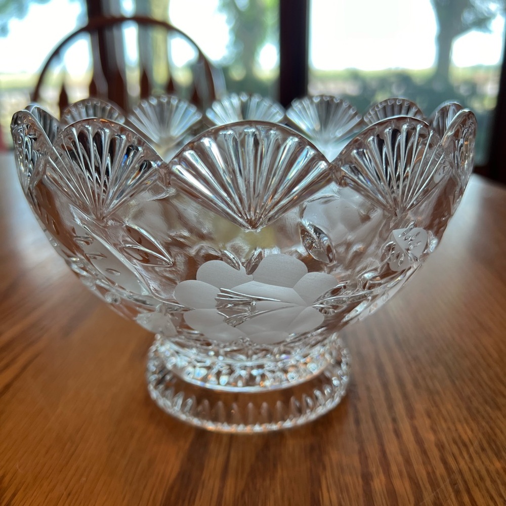 Vintage Crystal Etched Footed Bowl/Candy Dish